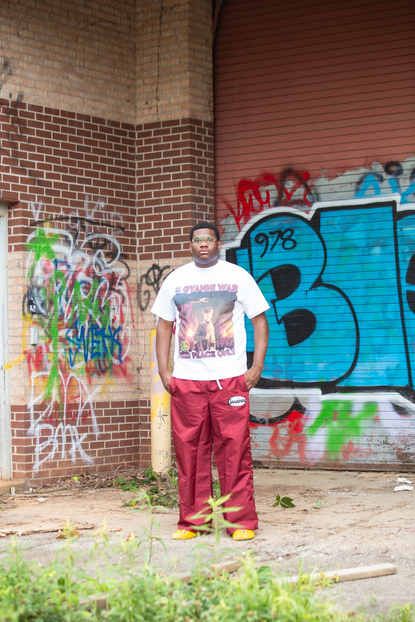 Burgundy Gvanni world pants 🌐