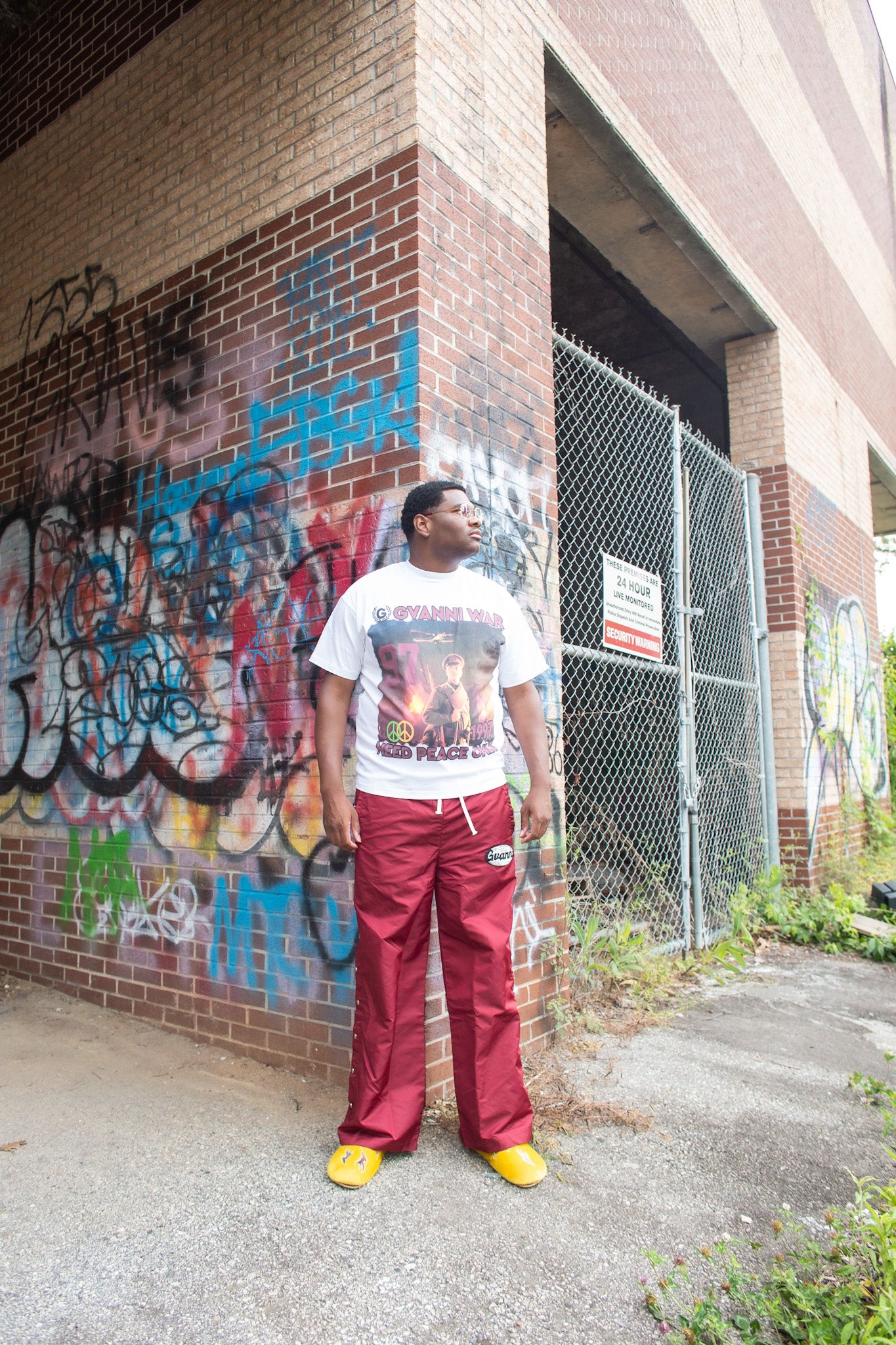 Burgundy Gvanni world pants 🌐