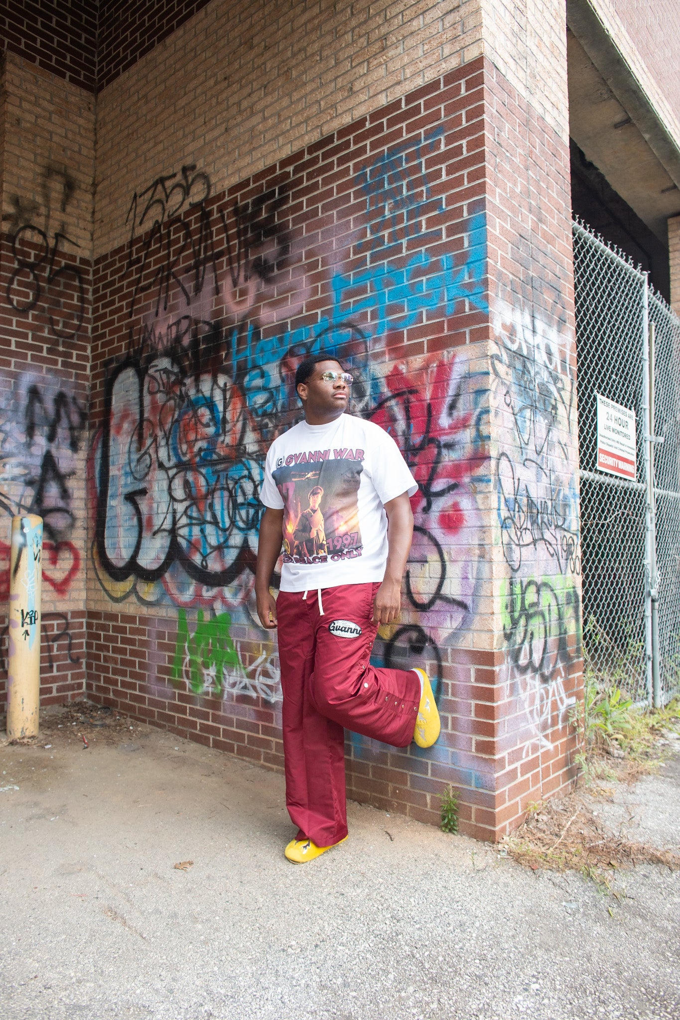 Burgundy Gvanni world pants 🌐